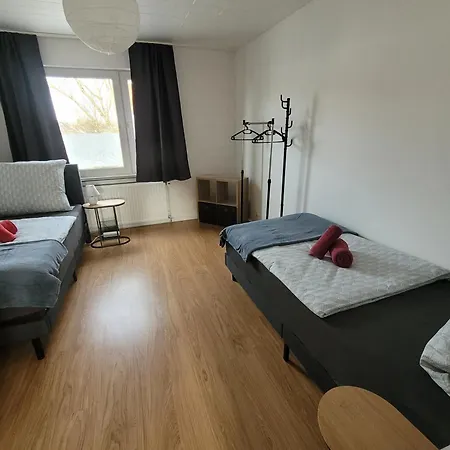 Naehe Dortmund, Geraeumige In Mit Verkehrsanbindung Lägenhet