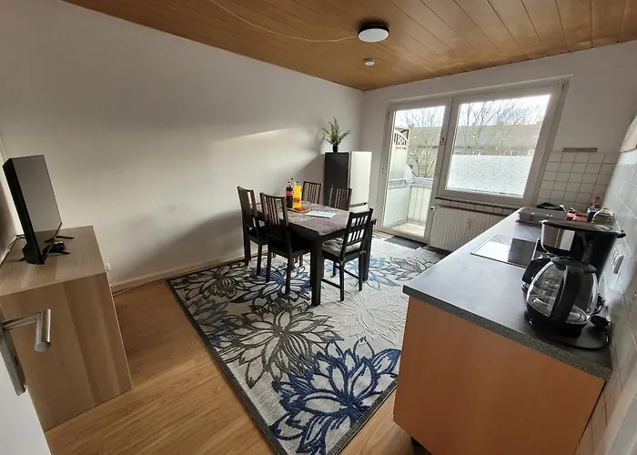 Naehe Dortmund, Geraeumige In Mit Verkehrsanbindung 卡斯特罗普-劳克塞尔