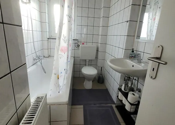 Naehe Dortmund, Geraeumige In Mit Verkehrsanbindung